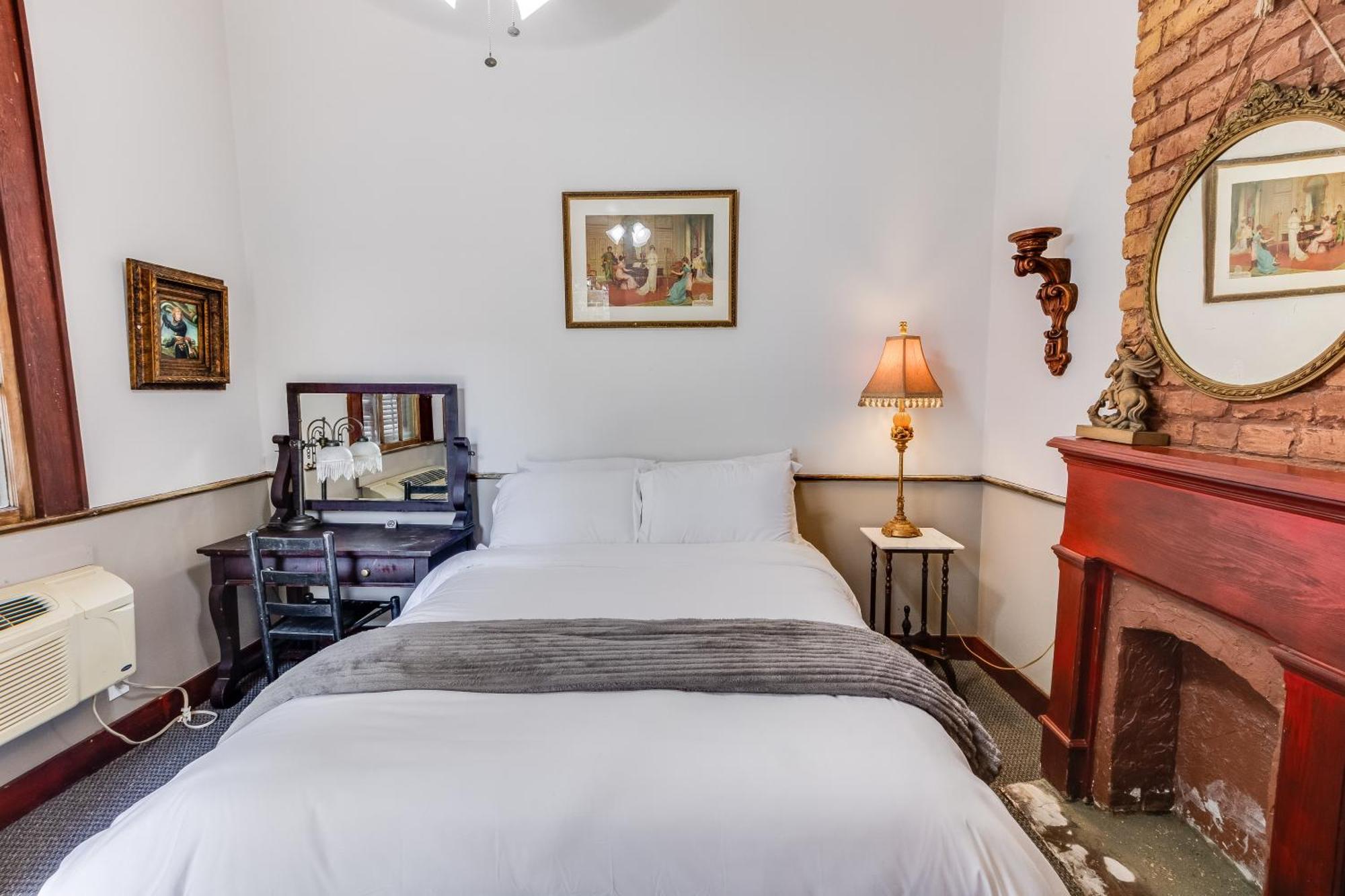 Royal Barracks Guest House 뉴올리언스 외부 사진
